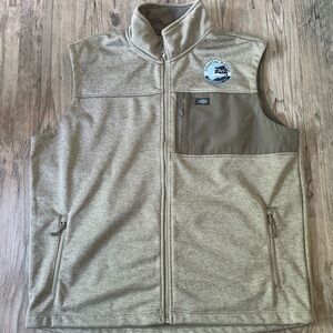 AFTCO AFTech Performance Fleece Fishing Vest Men's 2XL Tan Sustainable